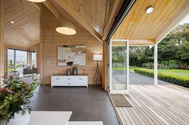 1829i Tirau Road Karapiro_11