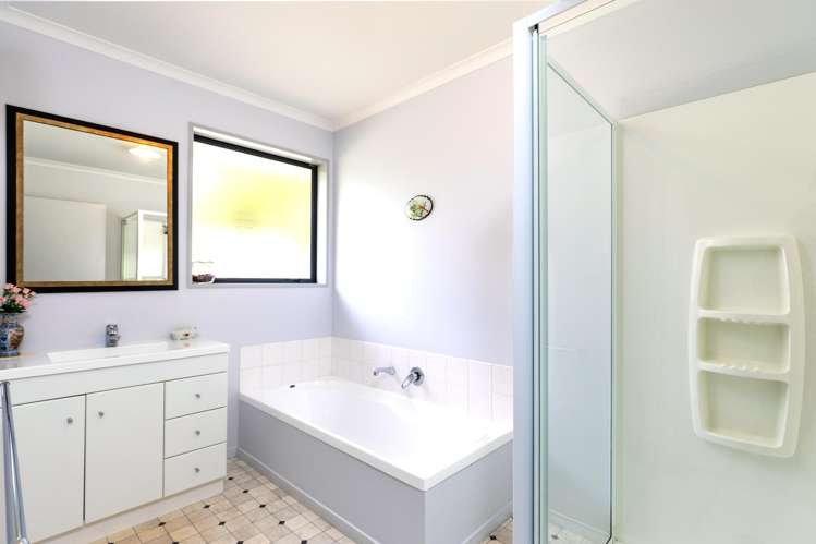 10A Brian Bary Street Redwoodtown_16