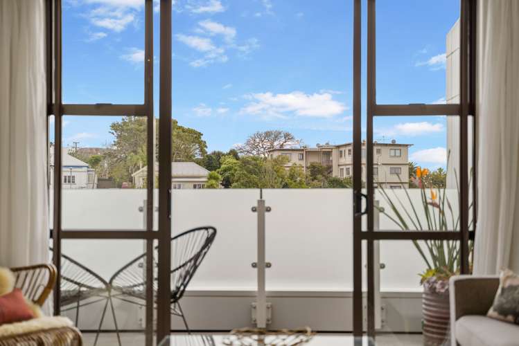 305/3 Morningside Drive Morningside_14