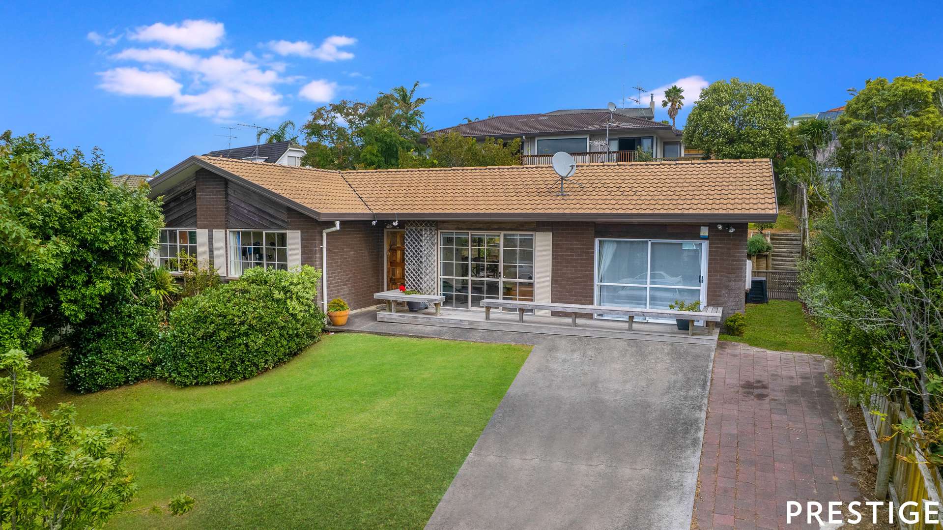 84 Unsworth Drive Unsworth Heights North Shore City Houses for