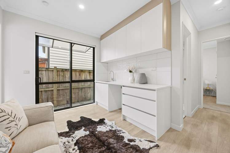 7 Fricker Way Flat Bush_27