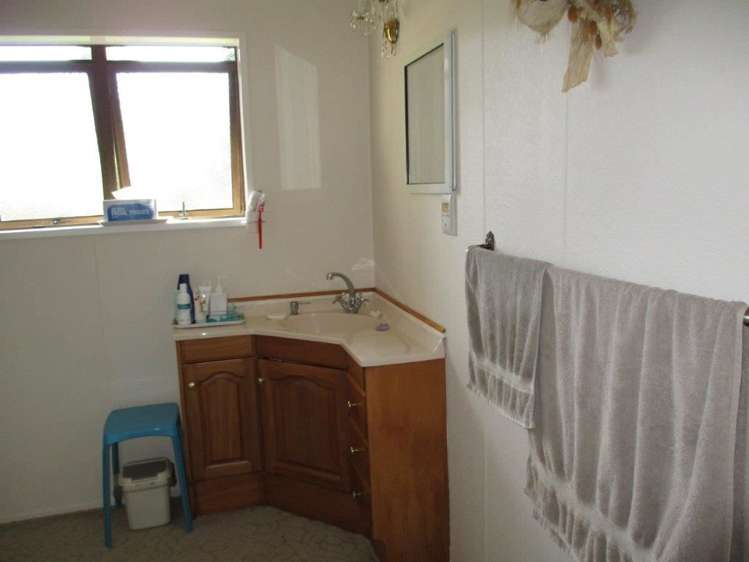 469 Waiwera Street Kawhia_9