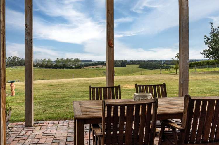 182 Spur Road Hadlow_2