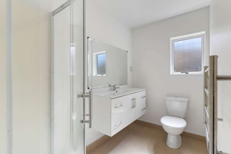 4/68 Fonteyn Street Avondale_6