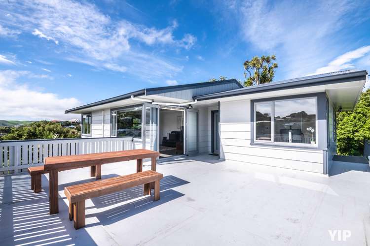 5 Hallewell Crescent_0