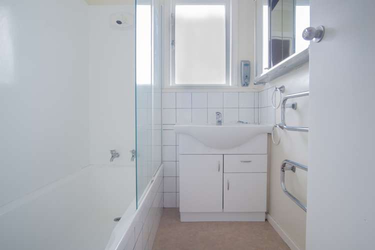 4 Resolute Way Papakura_7