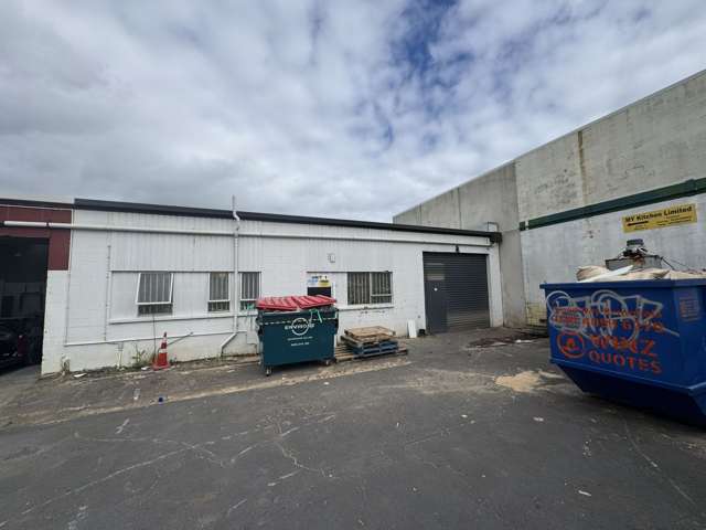 Affordable 210sqm Heavy Industrial Unit
