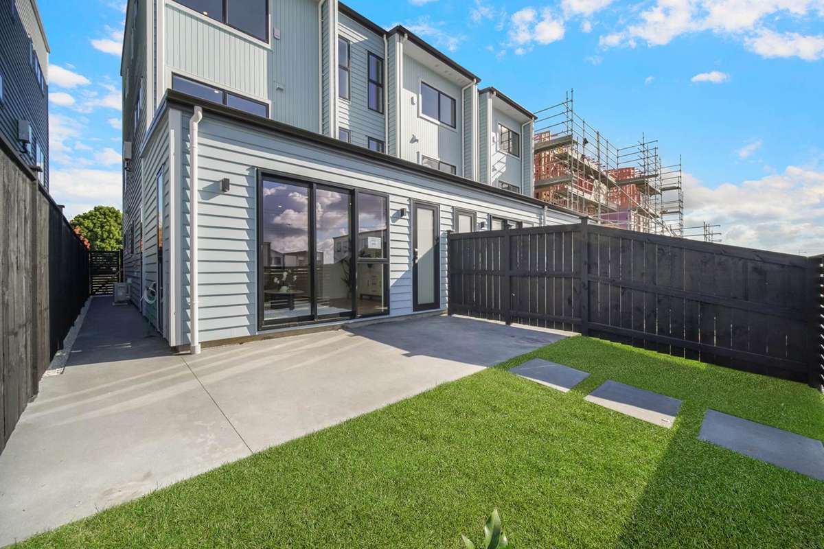 143 Bremner Road_0