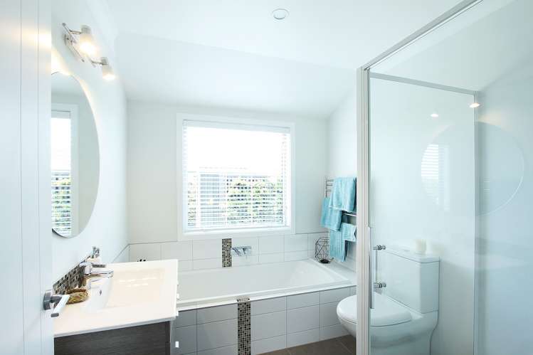 26 Onyx Place Awatoto_12