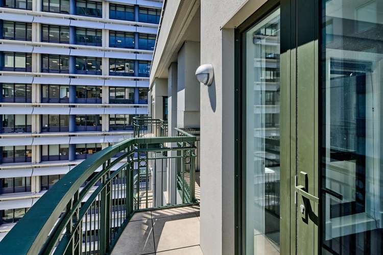 8C/16 The Terrace Wellington Central_16