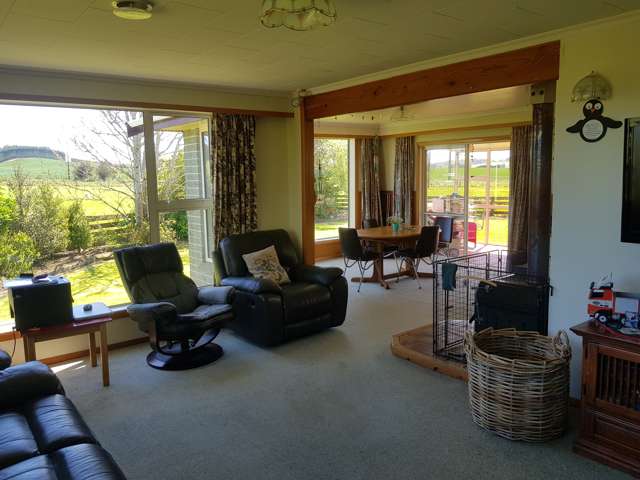 1917 Clinton Highway Clinton and Surrounds_2