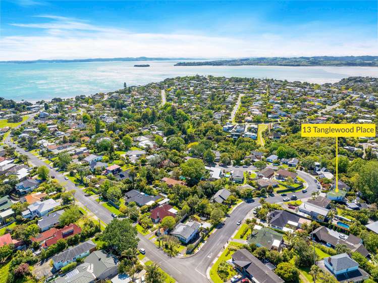 13 Tanglewood Place Cockle Bay_24