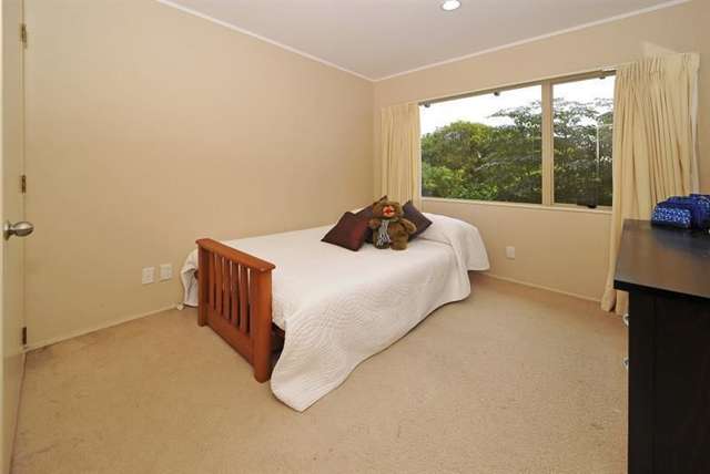 2/49 Ribbonwood Crescent Goodwood Heights_4