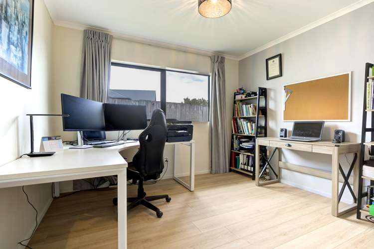 41 Heathfield Avenue Huntington_13