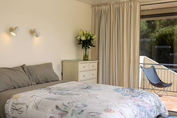 259 Beach Road Akaroa_20