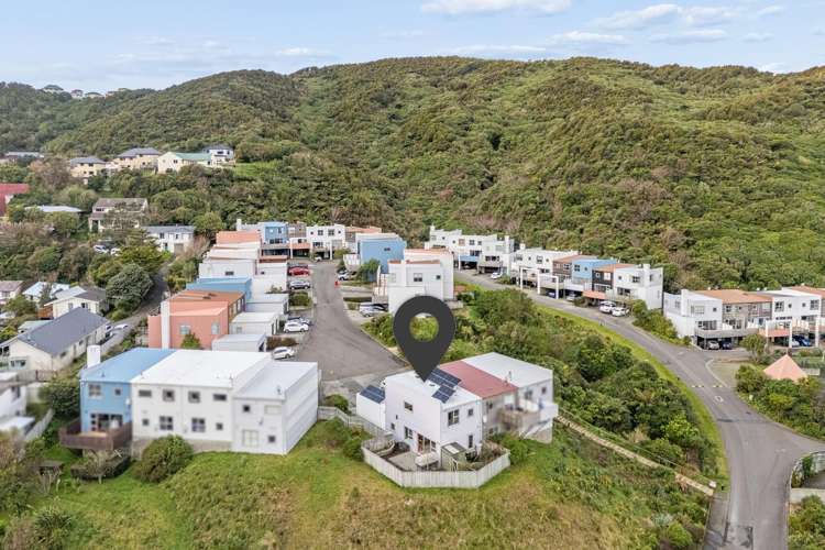 80 Saddleback Grove Karori_24