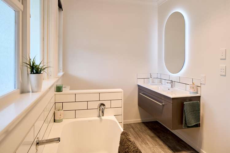 42 Coates Street Tawa_11