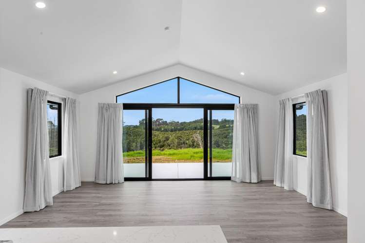 350 Whitehills Road Dairy Flat_6