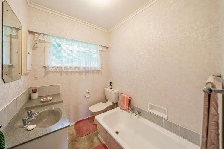 5 Vista Grove Kelson_18