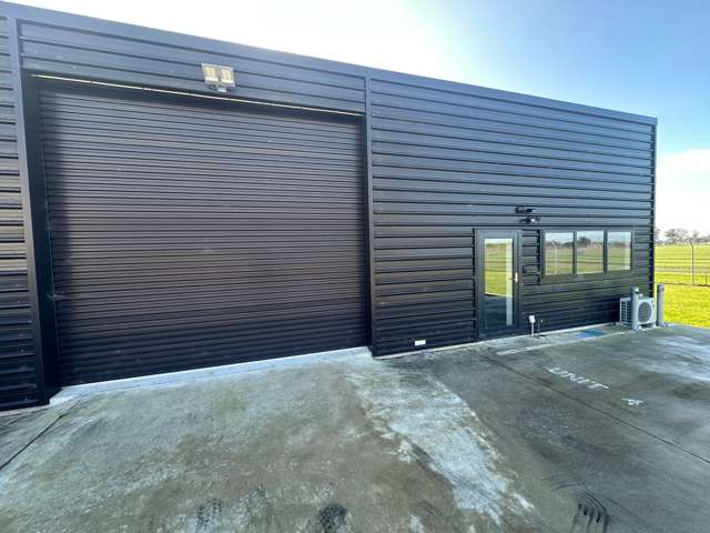 Airport Industrial - immediate availability