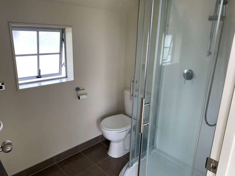 13/9 Georgia Terrace Albany_6