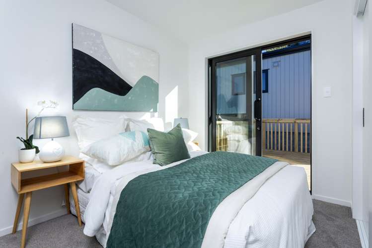 81A Ayton Drive Totara Vale_8