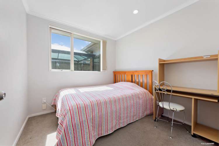 42 Heathdale Crescent Papakura_10