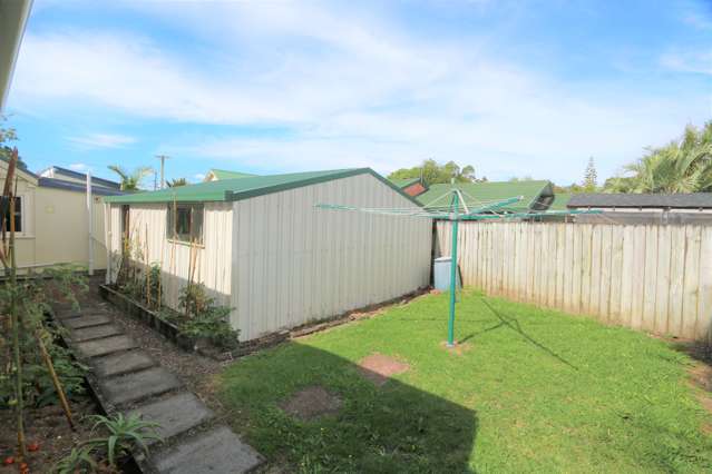 338 Glengarry Road Glen Eden_3