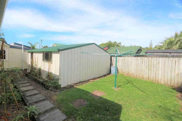 338 Glengarry Road Glen Eden_3