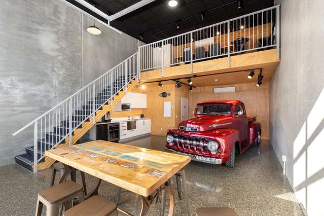 High-Spec Industrial Unit in Richmond