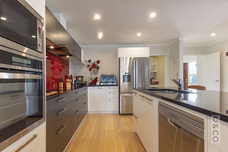 8 Larmer Drive Kumeu_5