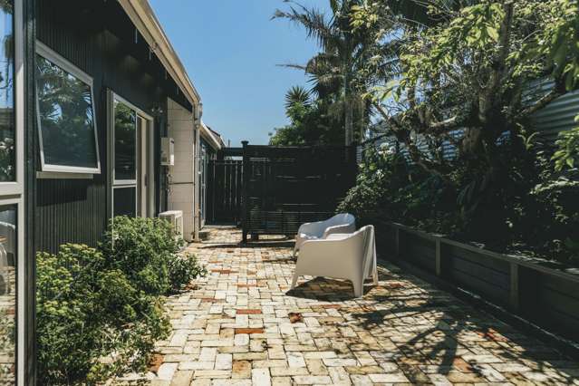 Sun, Style & Space. Ultimate Starter/Downsizer.