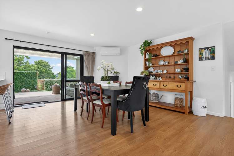 2/8 Calluna Crescent Totara Heights_8