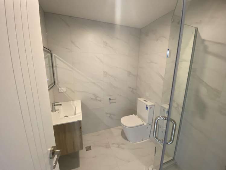 5/28 Smythe Road Henderson_4