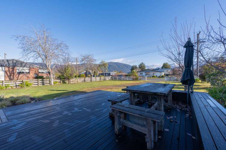20 Matai Street Te Anau_24