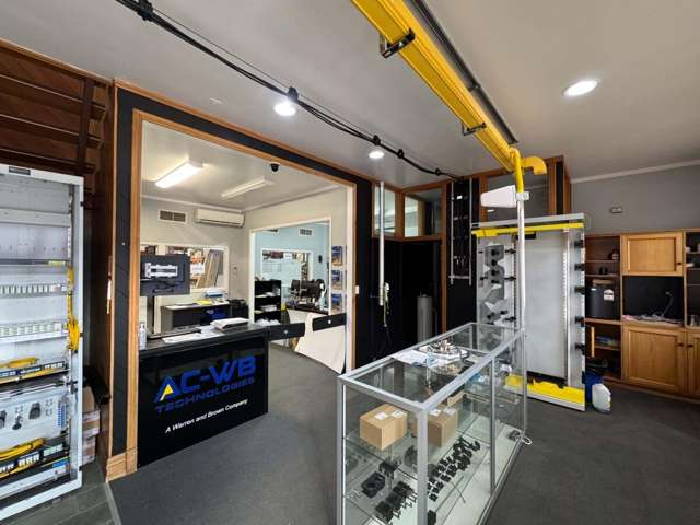 Unit 1 & 2 | 7 Old Wairoa Road Papakura_3