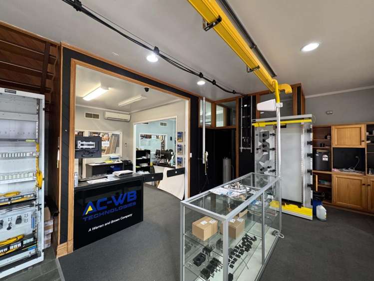 Unit 1 & 2 | 7 Old Wairoa Road Papakura_3