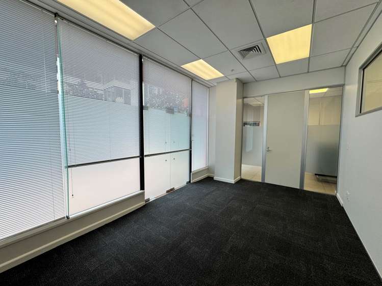 GF/159 Hurstmere Road Takapuna_8