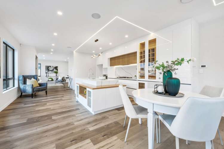 44 Tannaghmore Drive Flat Bush_25