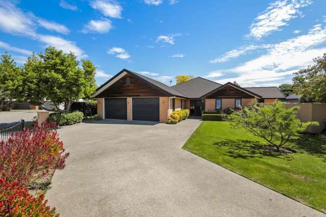 Large Family Home in Quiet Springlands Cul-de-Sac