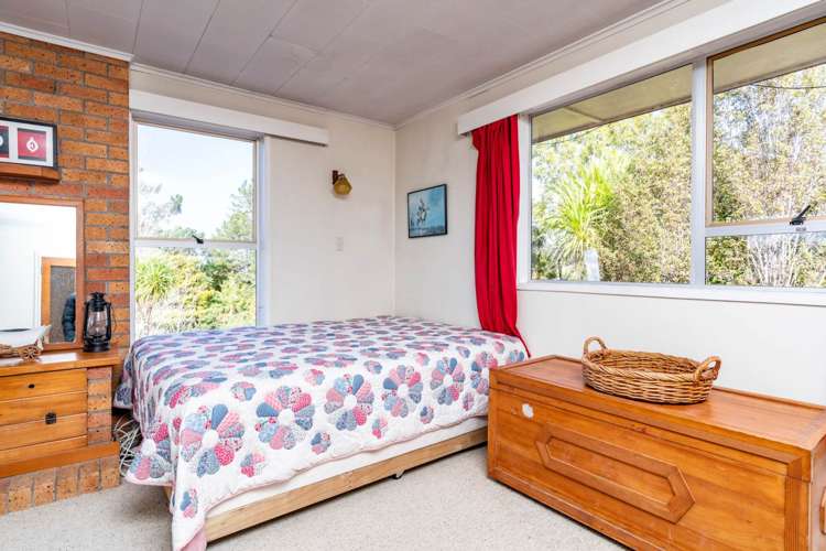 365 Pigs Head Road Hukerenui and Surrounds_21