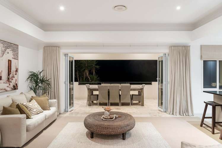 91 Marine Parade Mount Maunganui_23