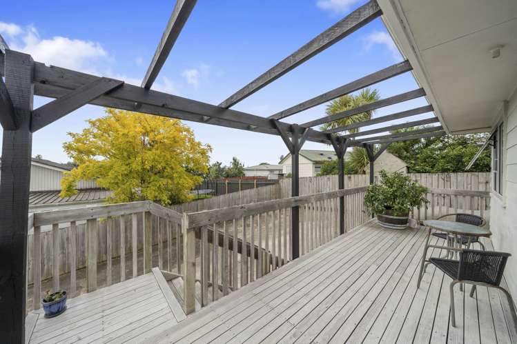 2/20 Shalimar Place_1