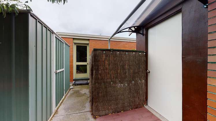 2/12 Churchill Avenue Allenton_8