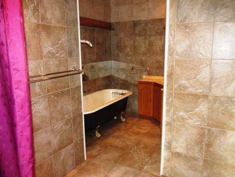 5 Dunn Street Reefton_5