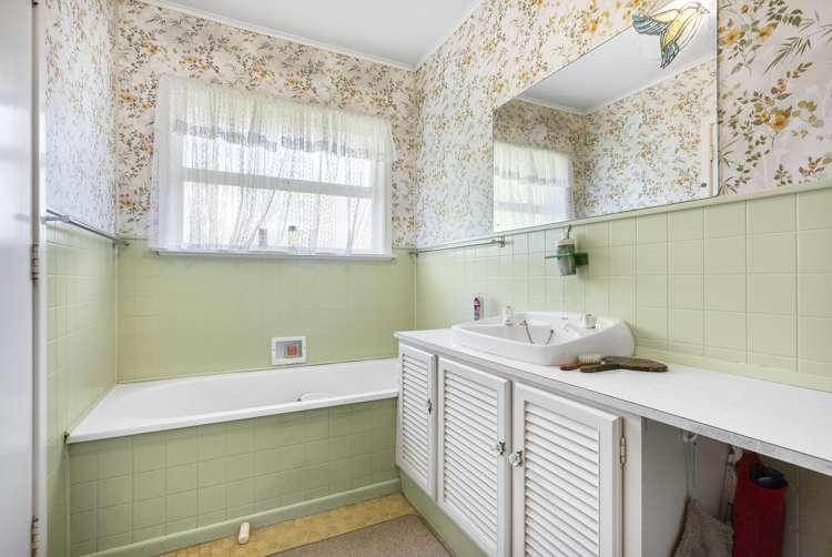 34 Lyndhurst Road Te Atatu South_18