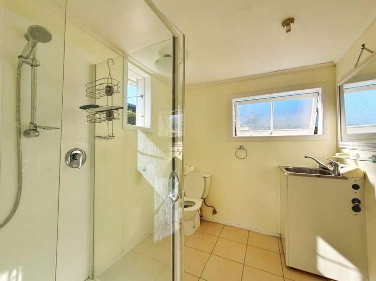15 Karamu Street 1801_9