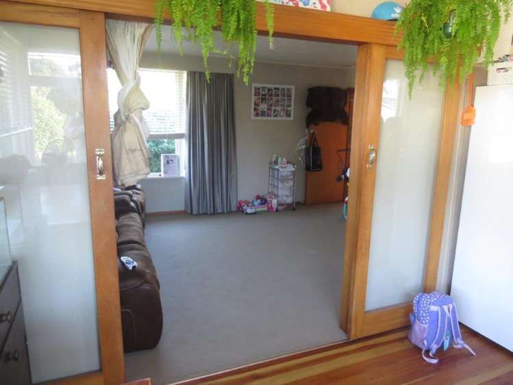 11 Edward Street Pahiatua_3