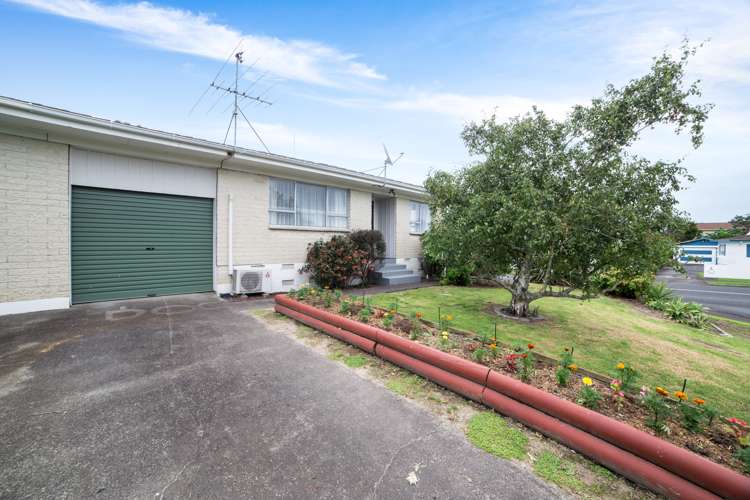 1/51 Charntay Avenue Clover Park_1