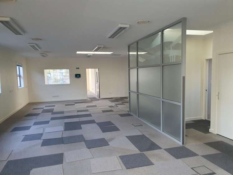 166 Powderham Street New Plymouth_17